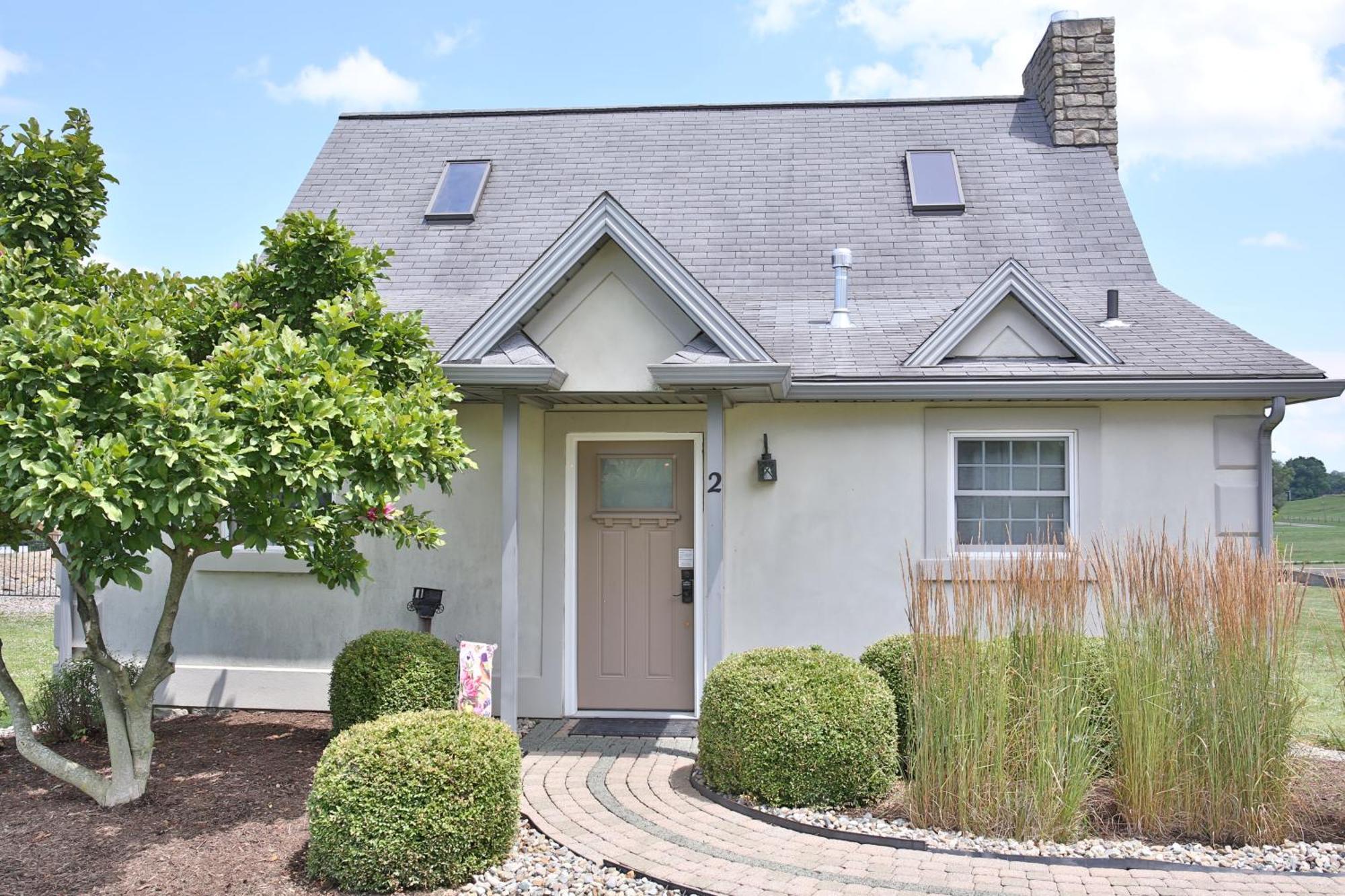 Premier Cottages By Amish Country Lodging Berlin Exterior photo